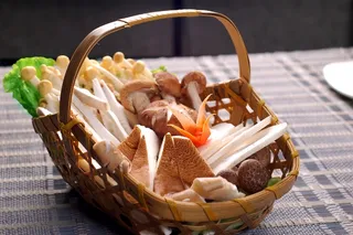 蘑菇香菇金针菇杂菇菌类美食素菜