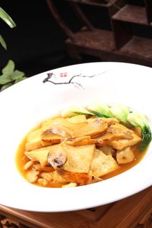牛肝菌烧豆腐 (1)