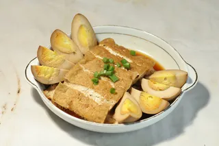 豆腐拼鸡蛋10元