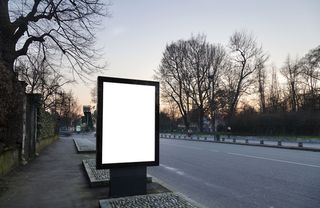 灯箱样机 路边广告牌 (3)