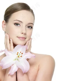 轻抚脸颊的百合花美女人物摄影高清图片