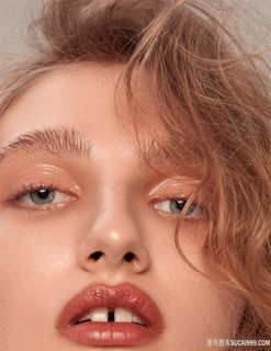 化妆品模特美容