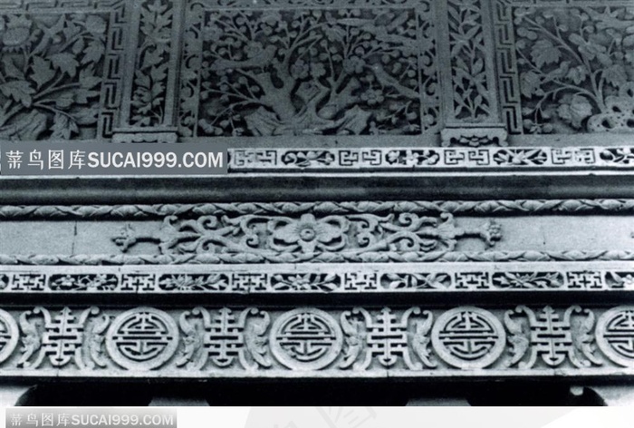 北京印象-浮雕的房屋门梁