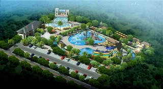 树林围绕的游乐场鸟瞰图