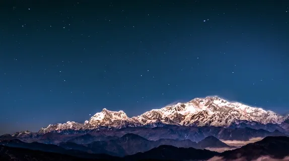 夜空下的雪山山水风景图片 夜空下的雪山山水风景图片