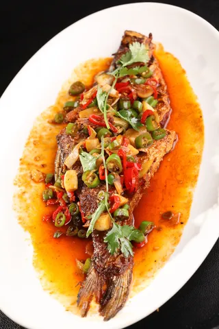 H00056干煎江白条鱼 (6)