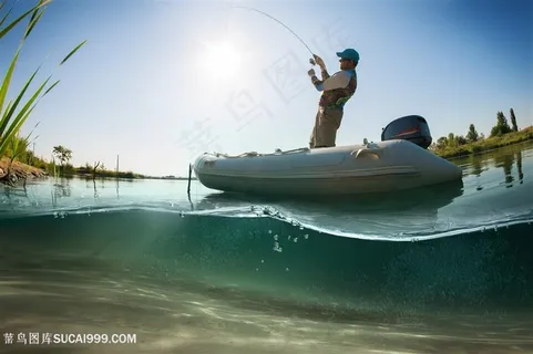 湖边钓鱼的男性高清图片 湖边钓鱼的男性高清图片