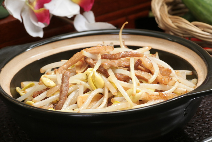 钵仔黄豆芽