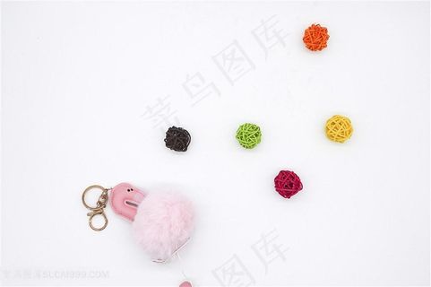 火烈鸟挂饰背景图