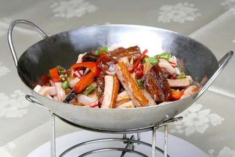 26 干锅腊味 桥东大酒店