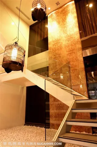 用餐空间-酒店用餐的楼梯一角