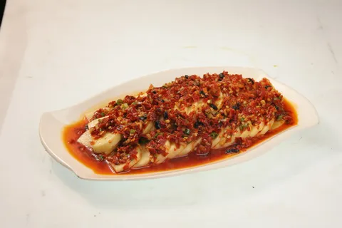 剁椒蒸土豆片  12元 (2)