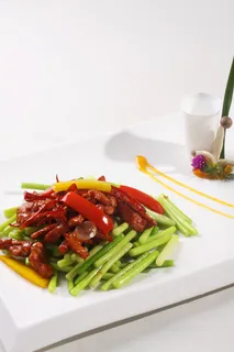 风味炒羊柳   38元一例 风味炒羊柳   38元一例