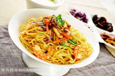 秘制拉面炒面传统海鲜面