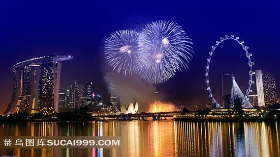 新加坡摩天观景轮烟花夜景高清素材 新加坡摩天观景轮烟花夜景高清素材