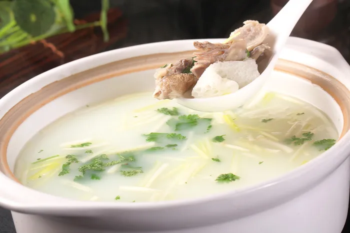 竹笙煲老鸭