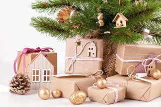 圣诞节礼物盒圣诞球元素装饰场景特写近景(14)