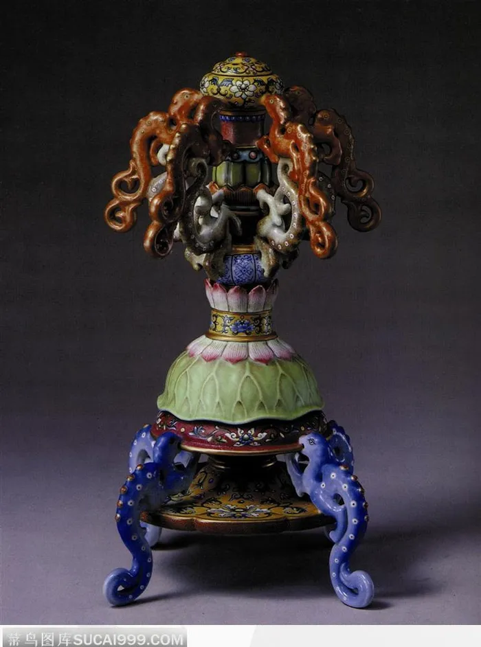 中华传统工艺-精美的瓷装饰品