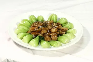 9草菇扒菜心 髙建明驴肉火锅
