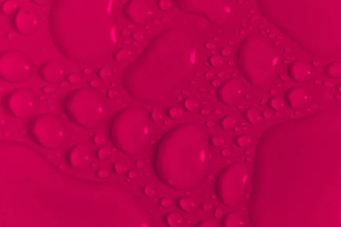 红色水滴背景图片