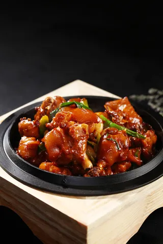 G00259铁锅焖狗肉 (6)