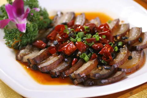 湘西蒸腊肉  38元 (1)