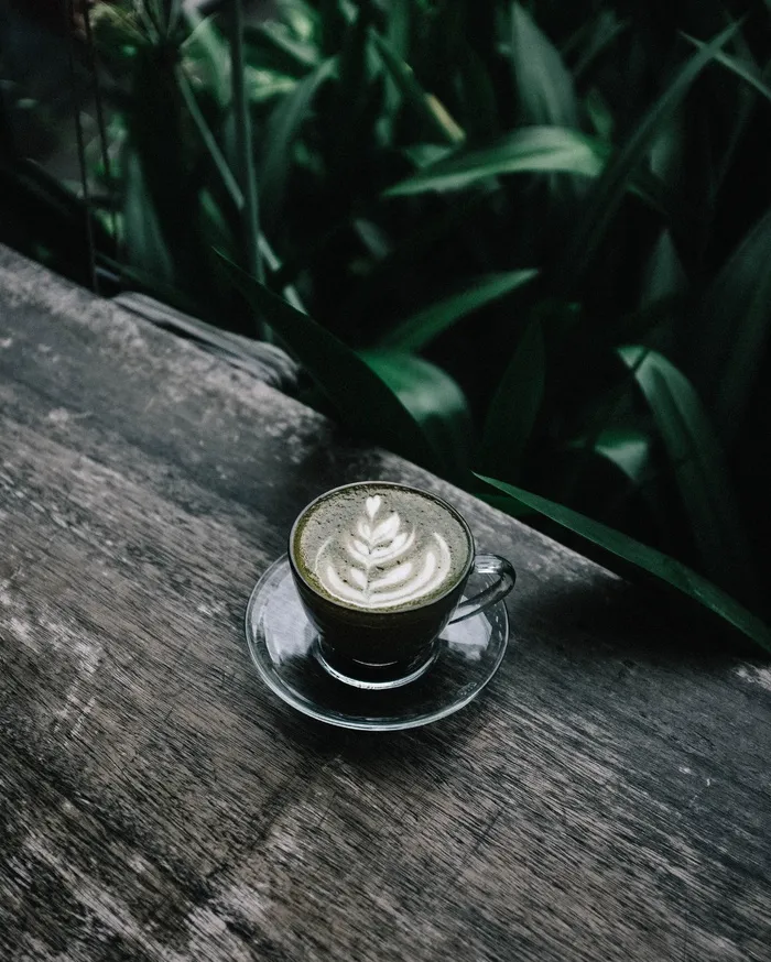 抹茶拿铁拉花图片