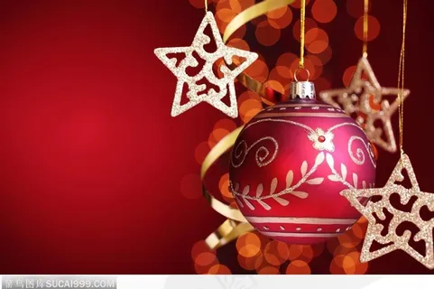 圣诞礼物-悬挂的圣诞球和星星