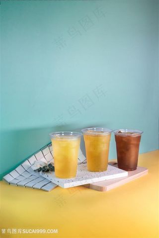 三杯纯茶冷饮饮品图片