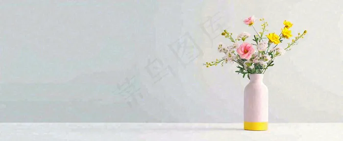 桌面花瓶花束简约情人节花束室内装饰摄影图(1712x704)