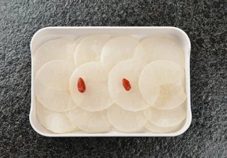 火锅菜品配菜白萝卜