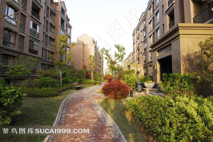 景观小区回家的路