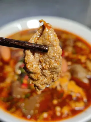 火锅肉片菜品图片