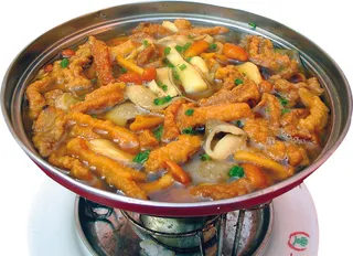 锅仔酥肉野山菌