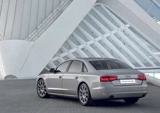 新奥迪A8L图片下载