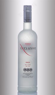 国外的白色的酒瓶