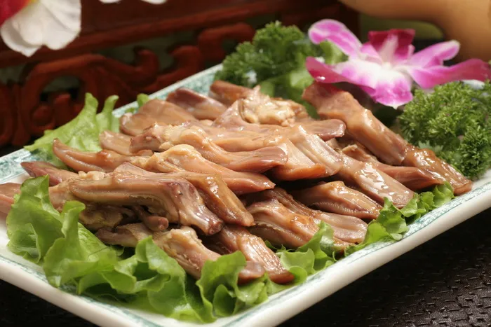 风味鸭舌