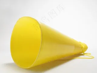 黄色扩音器图片