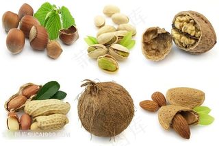 核桃花生榛子等坚果类摄影高清图片
