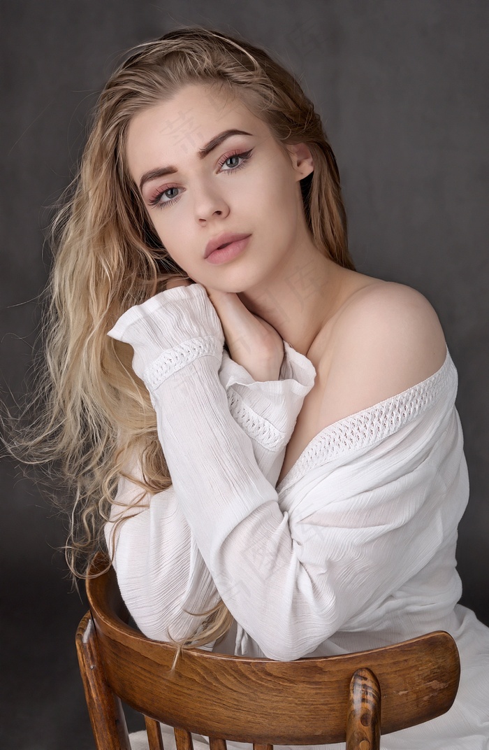 清新唯美可爱的女孩摄影图片