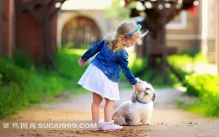 小女孩小狗狗摄影素材