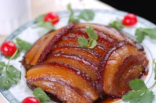 美味可口的清蒸五花肉图片-第7张