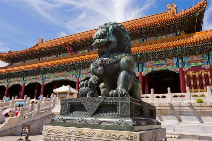 石柱雕刻图案和样式风景建筑摄影图片