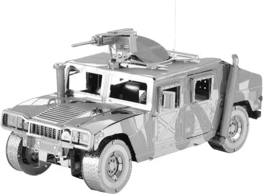 悍马 HMMWV PNG免抠(641x472)