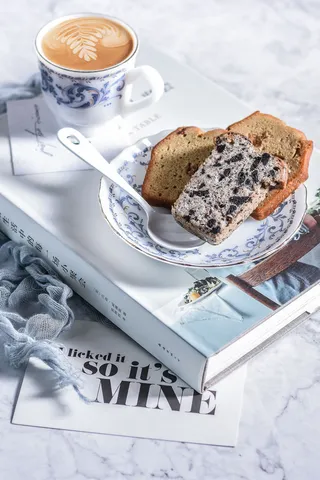 蛋糕店小蛋糕慕斯美食甜品图片