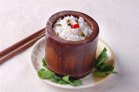 中华美食主食农家竹筒饭实拍摄影图中华美食 中华美食主食农家竹筒饭实拍摄影图中华美食