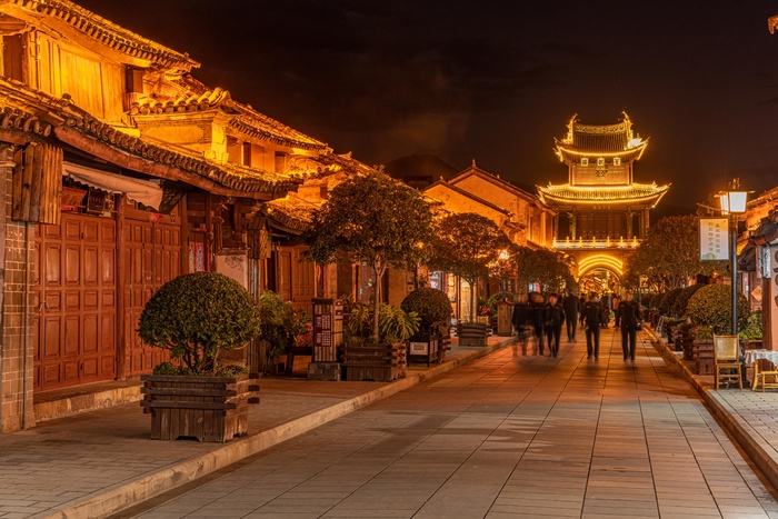 巍山古城夜景