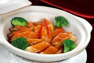 砂锅石锅美食煲类特色菜鲍汁芋香茄盒