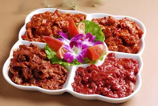 火锅配菜腌肉大拼盘