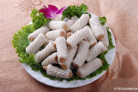 高清新鲜鱼丸火锅配菜图片